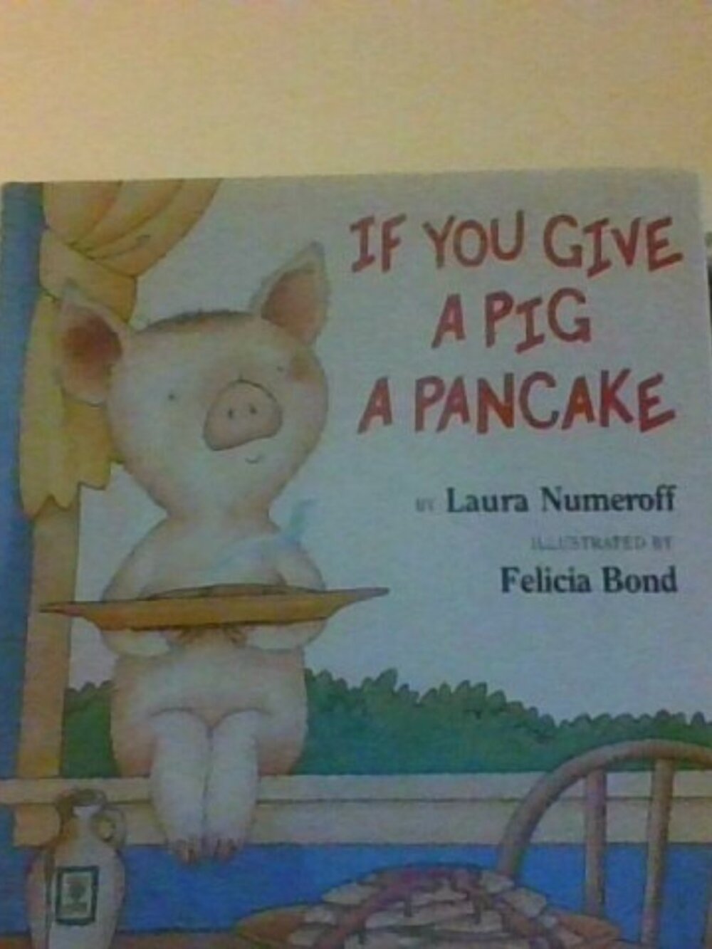 If you give a pig a pancake - Picture 1 of 1